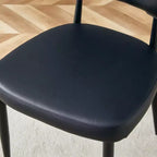 Set di 4 sedie da pranzo nere minimaliste ergonomiche con schienale curvo e seduta confortevole